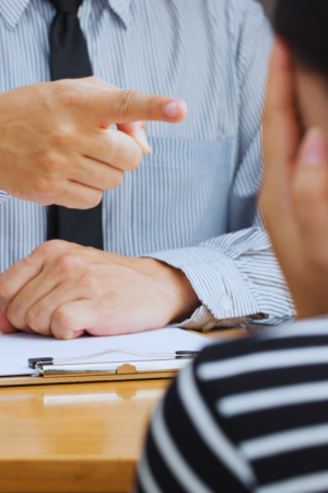 Intimidatie kantoor.png